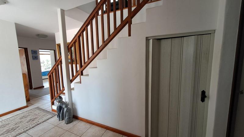 4 Bedroom Property for Sale in Jongensfontein Western Cape